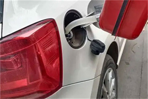 新都24小时救援车收费标准