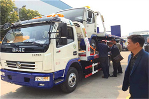 新都汽车道路救援拖车价格